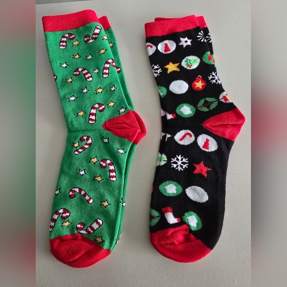 Other - Festive Holiday Socks - Green and Black